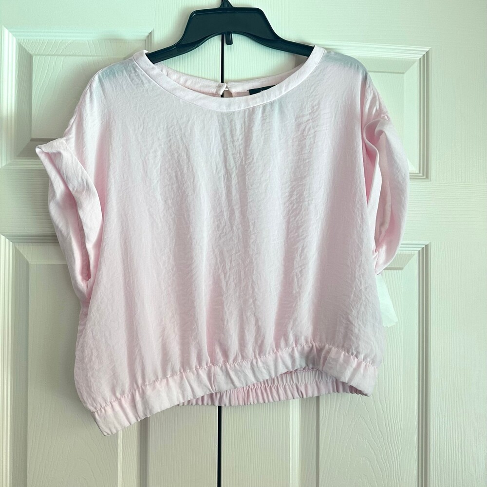 DKNY Light Pink Oversized Cropped blouse size M New